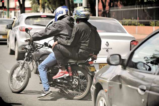 Cartagena: se prohíbe el parrillero hombre en moto hasta el 5 de diciembre