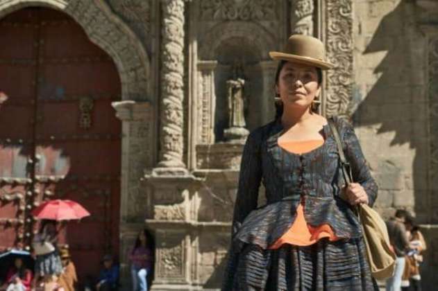 La falda, símbolo feminista indígena y discriminatorio en Bolivia