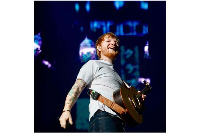 Ed Sheeran domina el listado gracias al extraordinario rendimiento comercial, tanto en su país natal como en Estados Unidos.