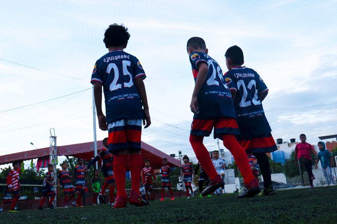 Niños frenan final de fútbol hasta que les resuelvan una tutela en Santa Marta