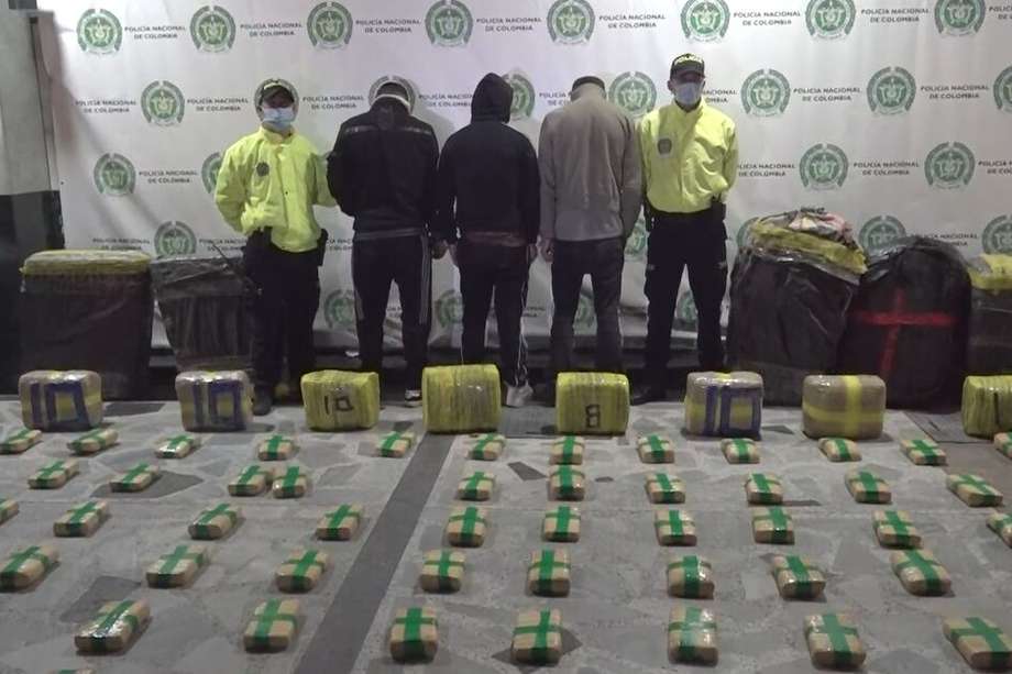 Nueve sujetos fueron capturados por tráfico de estupefacientes en Usaquén y Puente Aranda. Se les incautaron casi 500 kilos de marihuana.