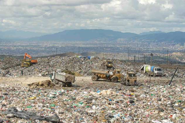 Contraloría investigará contrato entre UAESP y Aguas de Bogotá, para manejo de residuos mixtos