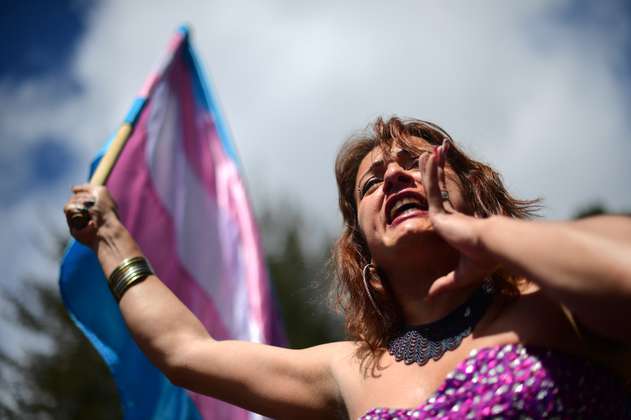 Los vacíos de la matrícula cero para personas trans y no binarias en Medellín