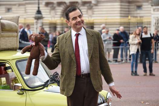 El ícono de la comedia británica Mr. Bean se dirige al Palacio de Buckingham para celebrar 25 años, el lanzamiento de Mr. Bean 25th Anniversary DVD Boxset y nuevos episodios animados en Boomerang at The Mall el 4 de septiembre de 2015 en Londres.