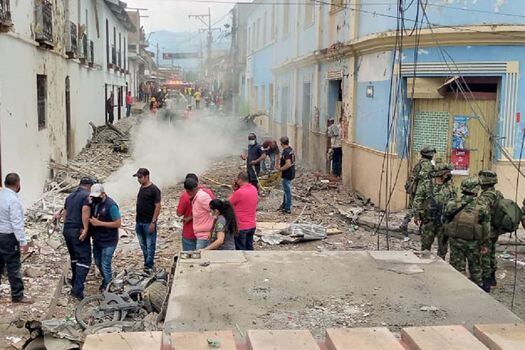 Bomba en la Alcaldía de Corinto, Cauca.