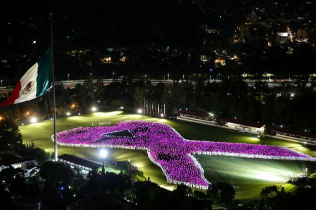"Lazo por México", 15.000 personas se unieron contra el cáncer de mama