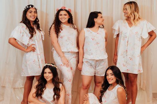 Cinco mujeres están detrás de esta marca de ropa que se especializó en la confección de pijamas para mujeres.