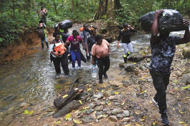 TikTok salvó una familia de migrantes perdida en la selva del Darién