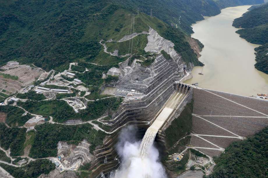 Fotografía aérea de archivo que muestra el proyecto Hidroituango, ubicado sobre el río Cauca entre Ituango y Puerto Valdivia.