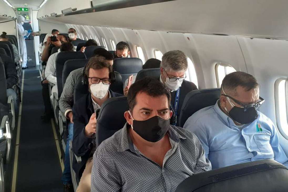 La empresa Easy Fly embarcó cerca de 30 pasajeros siguiendo todos los protocolos de bioseguridad en el Avión ATR 42 con capacidad para 48 personas.