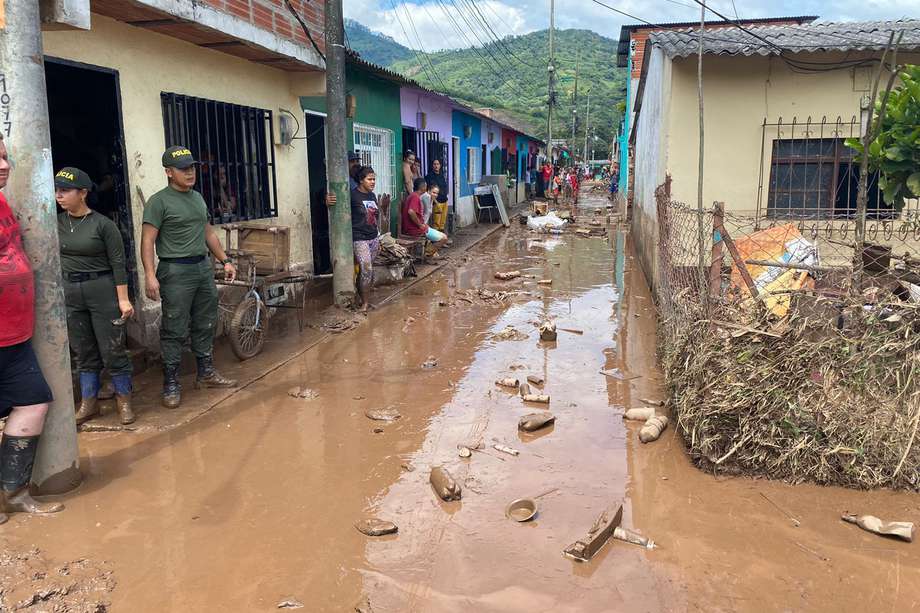 El domingo 4 de septiembre se desbordó el río Supía, en Caldas, dejando una víctima mortal y más de 300 familias afectadas. 