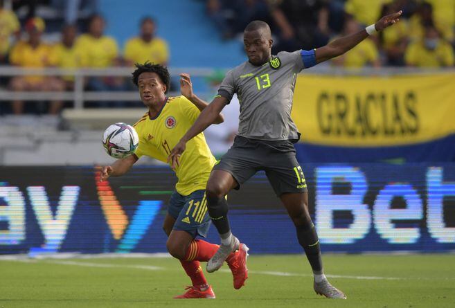In a controversial match, Colombia drew goalless with Ecuador