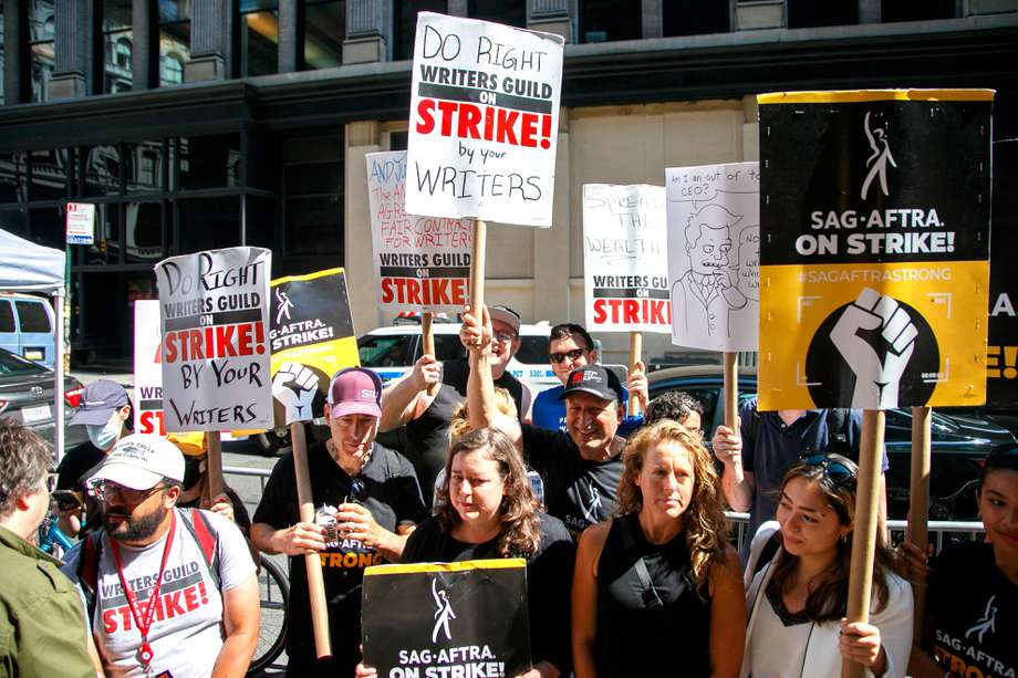 La huelga iniciada por el Sindicato de Guionistas cumplió su día número 100 el pasado 9 de agosto.