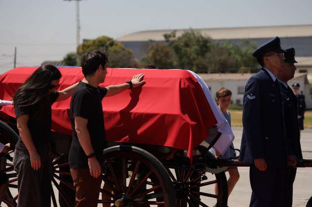 Cuerpo de Sebastián Piñera llegó a Santiago de Chile para un funeral de tres días