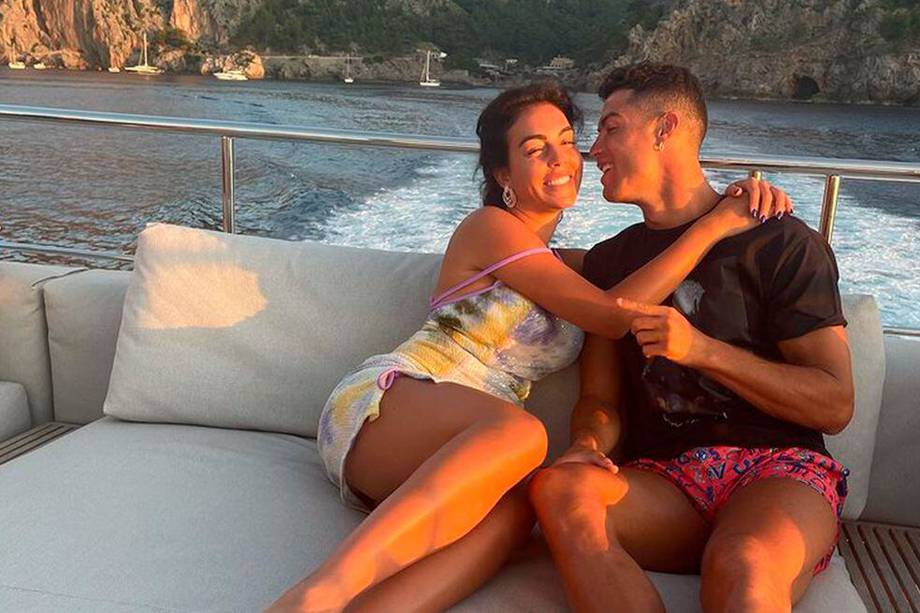 El portugués Cristiano Ronaldo y su novia, Georgina Rodríguez, si lo desean podrán vivir juntos en Riad después de ser fichado por el club saudí Al Nassr, aunque aún no estén casados.