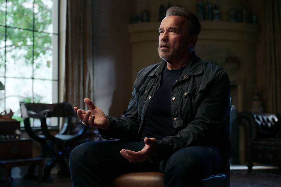 El documental 'Arnold' cuenta la vida de Schwarzenegger, mediante una serie entrevistas para construir un viaje a lo largo de su vida.