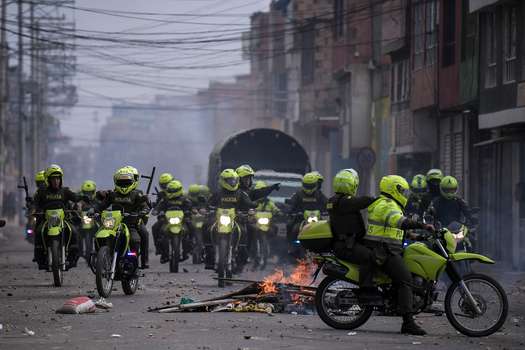 La Policía realiza operativos de control en toda la ciudad. / Mauricio Alvarado - El Espectador.
