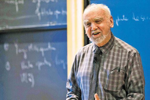 El profesor Robert Langlands, de 81 años, acaba de ganar el Premio Abel. / AFP