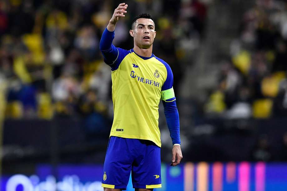 Cristiano Ronaldo de Al Nassr reacciona durante el partido de fútbol de la Saudi Pro League entre Al-Nassr y Al Ettifaq en Riyadh, Arabia Saudita, el 22 de enero de 2023.