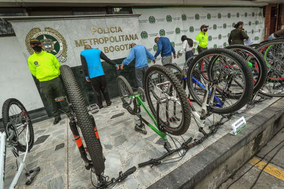 La Policía logró recuperar 52 bicicletas hurtadas.