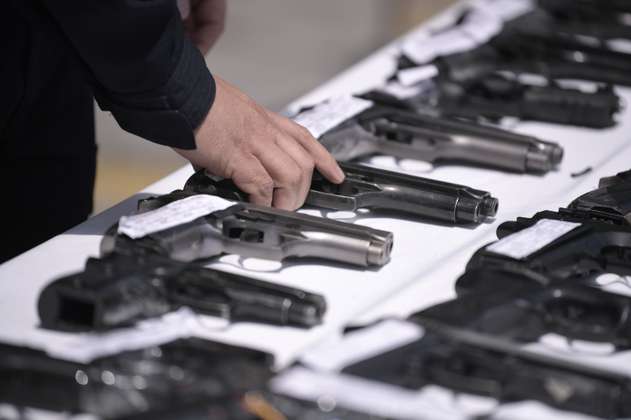 Autoridades incautan más de 60 armas durante este fin de semana en Bogotá