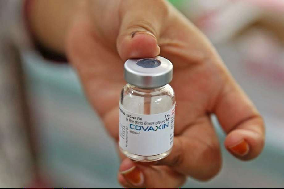 Covaxin es la primera vacuna que es desarrollada completamente en India y es la octava en recibir el aval de la OMS.