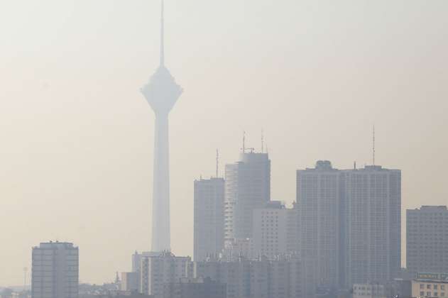 Irán cierra escuelas en todo el país por la contaminación