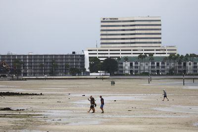 ¿Por qué el mar de la bahía de Tampa despareció antes de la llegada del huracán Ian?
