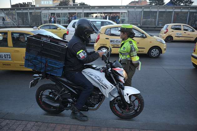 En primer día de restricción al parrillero han sancionado a 40 motociclistas
