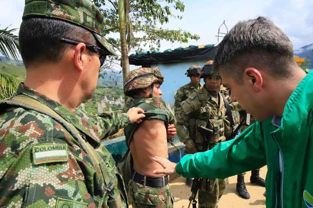 En medio de asonada, asaltaron a un pelotón del Ejército en Briceño, Antioquia