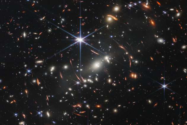 James Webb: 12 horas y media para tomar una foto de miles de galaxias