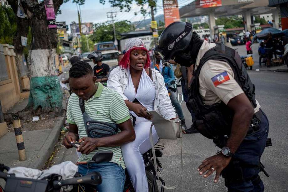 La Policía haitiana tiene unos 15.000 agentes en sus filas; cifra insuficiente para garantizar la seguridad en el país, según la ONU.