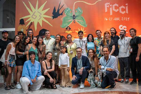 Elenco 'La piel en primavera', película que abrió el Festival Internacional de Cine de Cartagena.