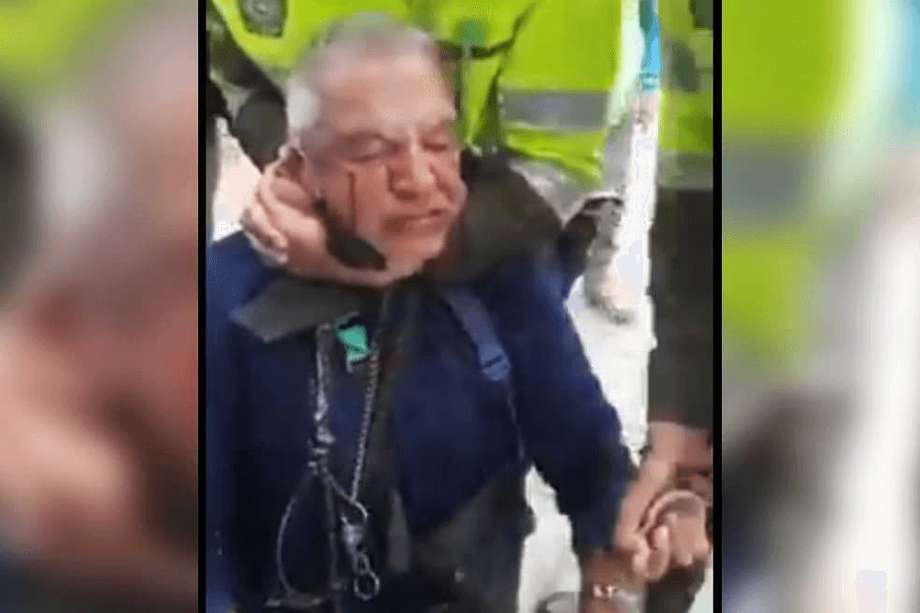 Néstor Samuel Martín Novoa, el vendedor informal de 70 años que sufrió abuso de autoridad, había pedido que no despidieran a los uniformados.