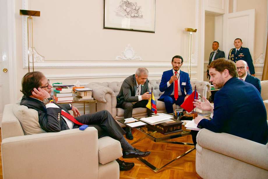 Reunión del Presidente Gustavo Petro con Jon Finer, consejero de Seguridad Nacional de EE. UU y asesor de la Casa Blanca para el Hemisferio Occidental.