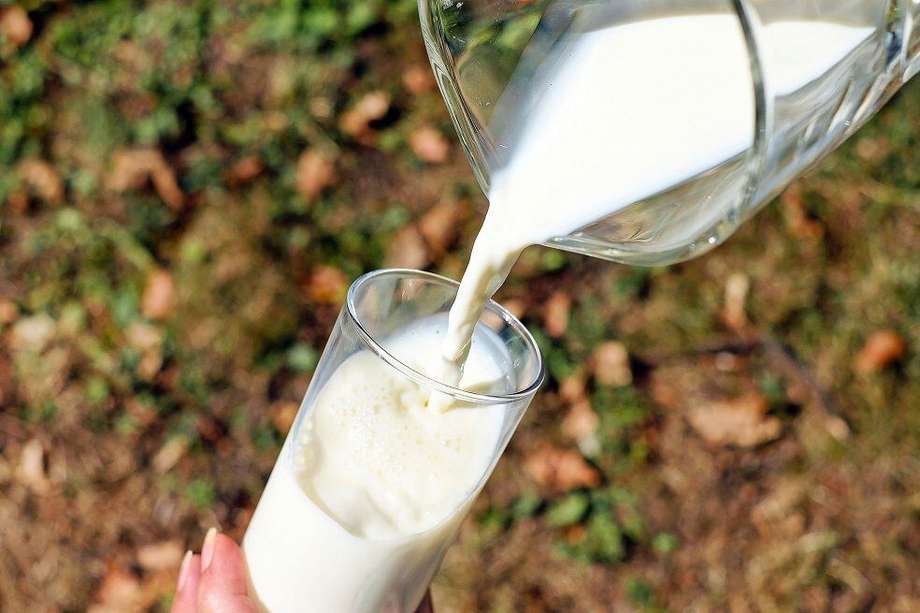 El alto precio de la leche podría poner en peligro la producción de alimentos tradicionales para Navidad.