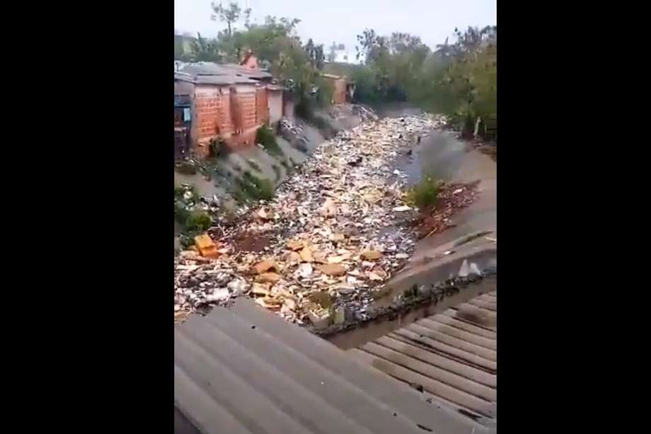 El incidente causó la suspensión del servicio del agua en Barranquilla y municipios cercanos.
