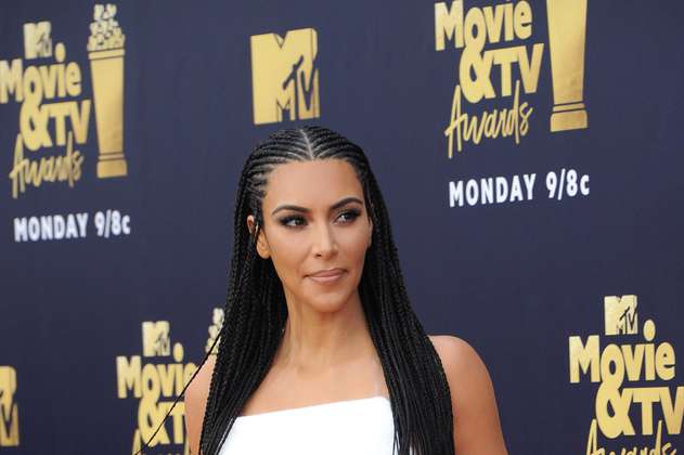 Kim Kardashian, demandada por plagio en su nueva fragancia "Vibes"