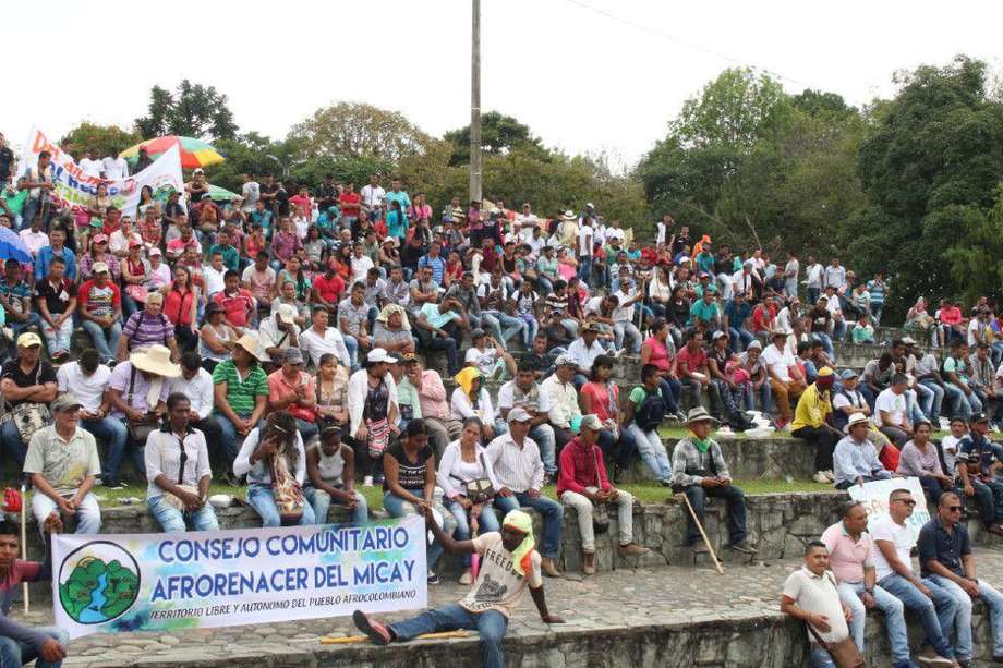 Entre más abril y mayo se desplazaron más de 300 campesinos de San Juan de Micay, entre ellos, los líderes de la junta directiva del consejo comunitario.