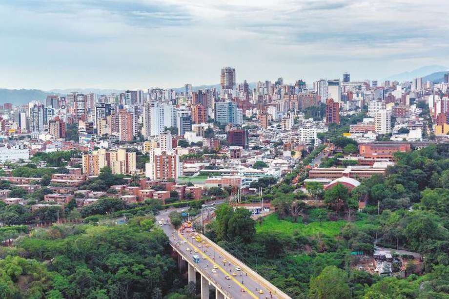 Cityscape view of Bucaramanga, Colombia