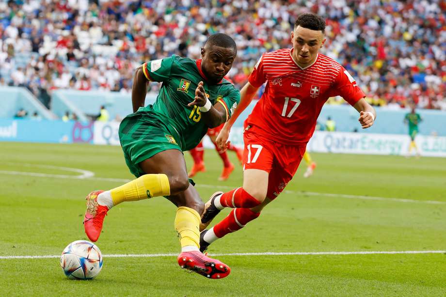 Camerún y Suiza se enfrentaron en la cancha de fútbol del Mundial de Catar 2022 en un partido del que salieron victoriosos los suizos. EFE/EPA/Rolex dela Pena
