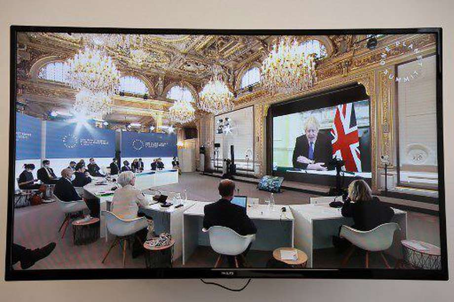El primer ministro británico participó a través de una teleconferencia del One Planet Summit organizado en Francia.