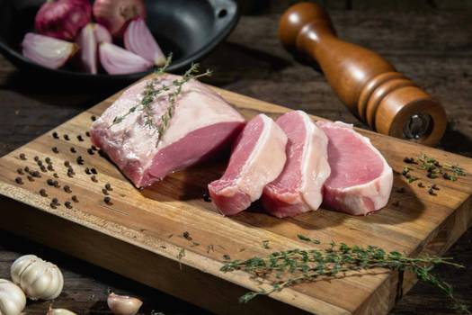 La carne de cerdo tiene grandes propiedades para el organismo. 