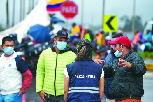 En Bogotá hay 22 comisiones de derechos humanos que buscan prevenir abusos a los marchantes.
