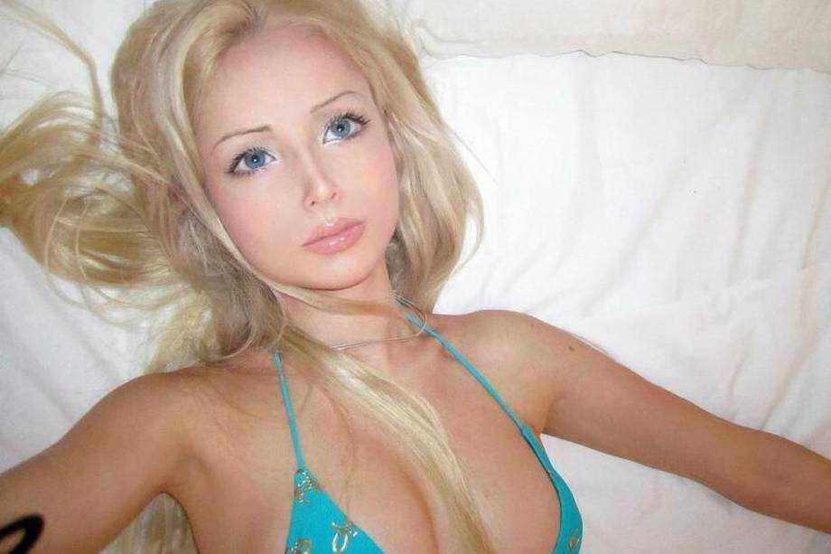 Valeria Lukyanova, la Barbie humana fue víctima de una fuerte golpiza