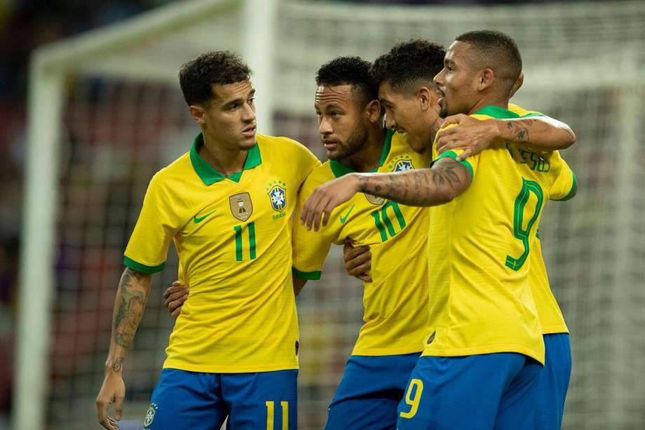 Neymar, Rodrygo y Coutinho lideran la lista de 23 convocados para la primera fecha de eliminatorias en octubre.