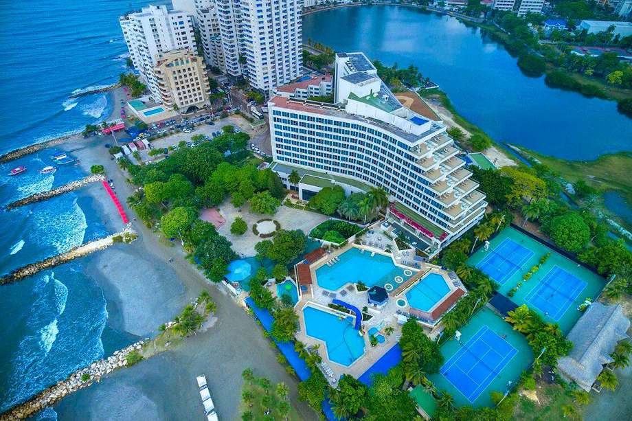 Hilton Cartagena tendrá una tarifa especial la cual estará disponible para venta hasta el 31 de diciembre con estadías hasta el 20 de diciembre del 2021.