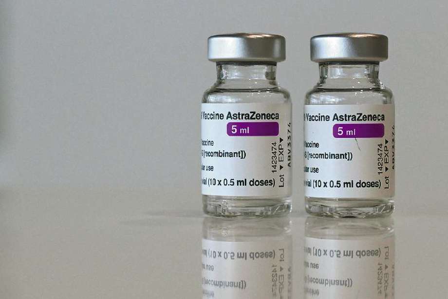 La EMA confirmó que la vacuna es eficaz y segura. / AFP