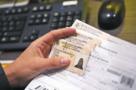 Las licencias de conducción tienen vigencia desde 2012. / Mauricio Alvarado