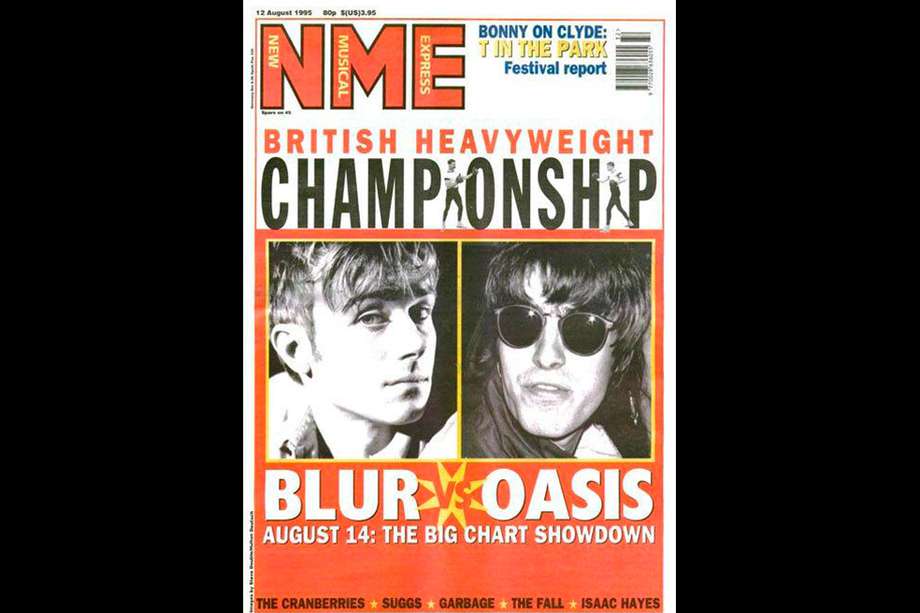 Damon Albarn, vocalista de Blur, enfrentado a Liam Gallagher de Oasis en la portada histórica de la New Musical Express de Inglaterra/ New Musical Express del 12 de agosto de 1995.